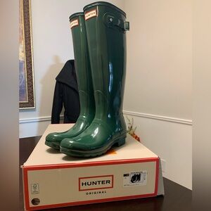 SOLD! Hunter Green, Hunter tall boots -size 8, minor scuffing -major steal